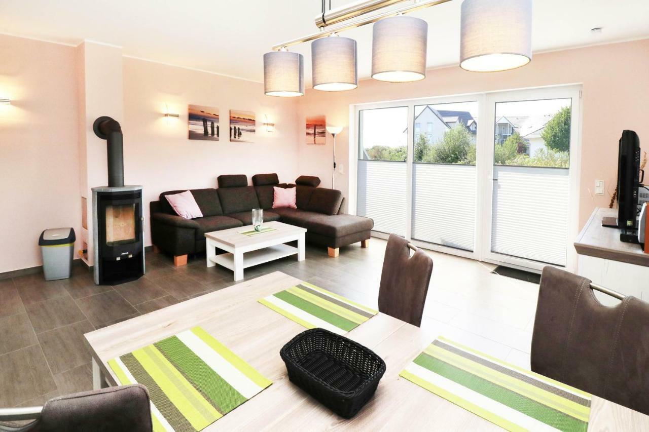 Ferienhaus Wis Mit Sauna Karlshagen Ngoại thất bức ảnh